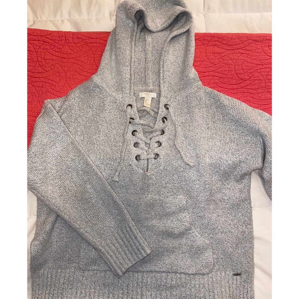 Forever 21 Sweater